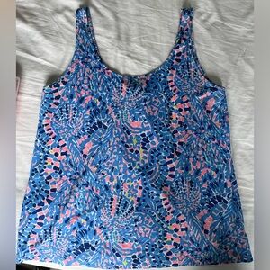 Medium Lilly Pulitzer Blue and Pink Loose Swing Tank Top
